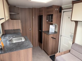 /photos/9211/788270a0-7b53-e68a-571f-e1b6b2498437_i320x240.jpg